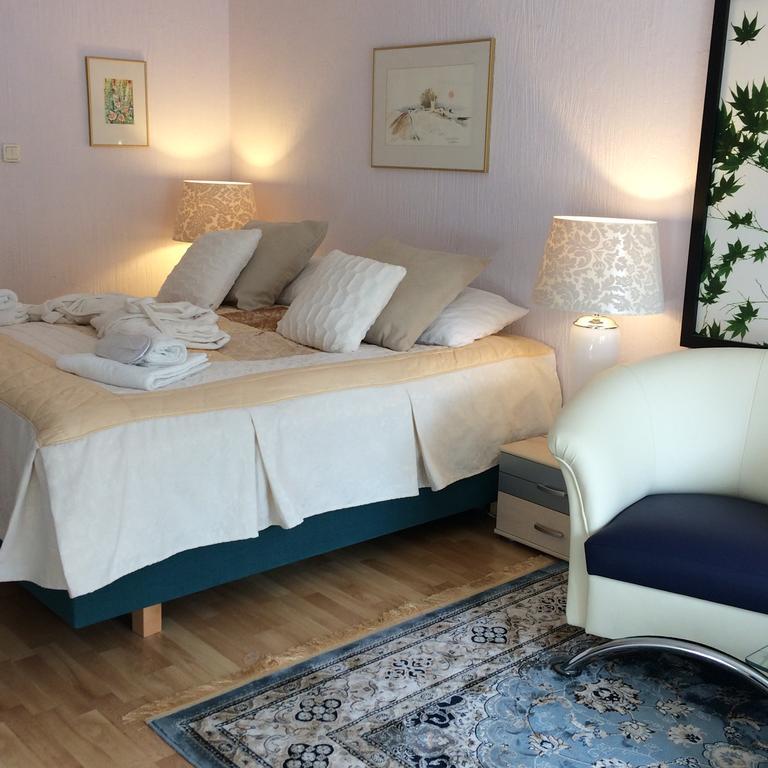 Solrosen I Simrishamn - Oesterlen ภายนอก รูปภาพ